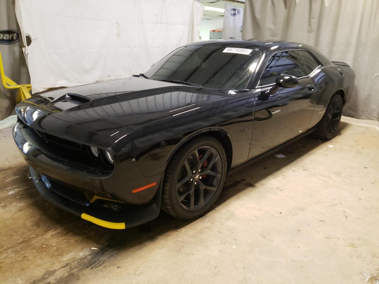 Photo 2 from auction – 2021 DODGE CHALLENGER with VIN 2C3CDZBT5MH594121