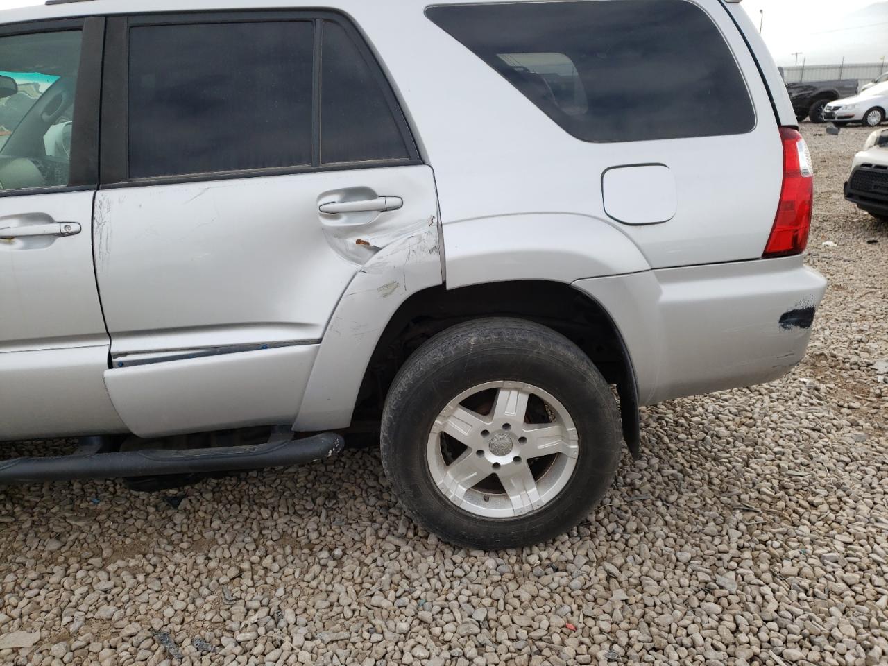Photo 9 from auction – 2006 TOYOTA 4RUNNER SR with VIN JTEBT14R968035768