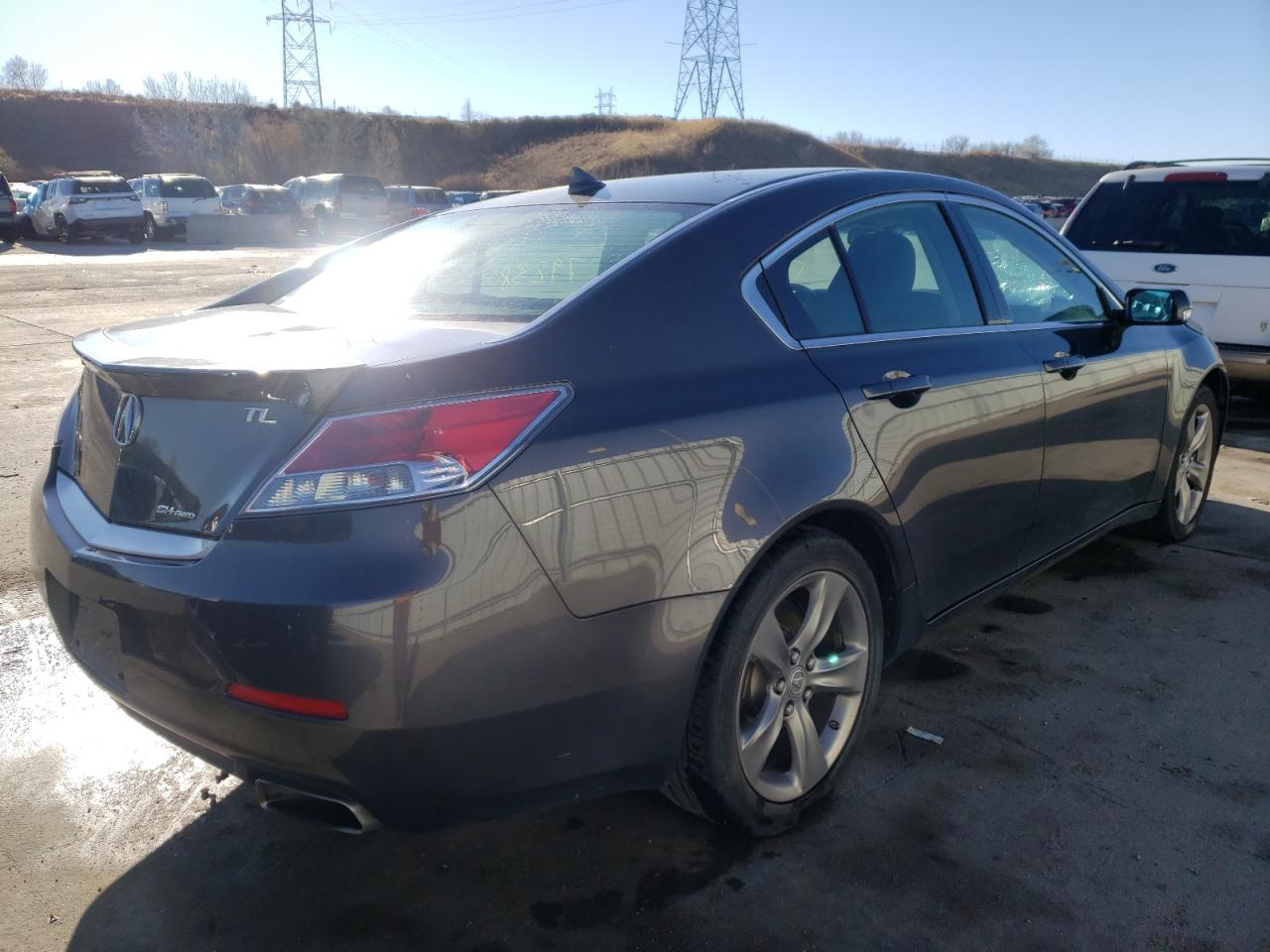 Photo 4 from auction – 2013 ACURA TL TECH with VIN 19UUA9F53DA003983