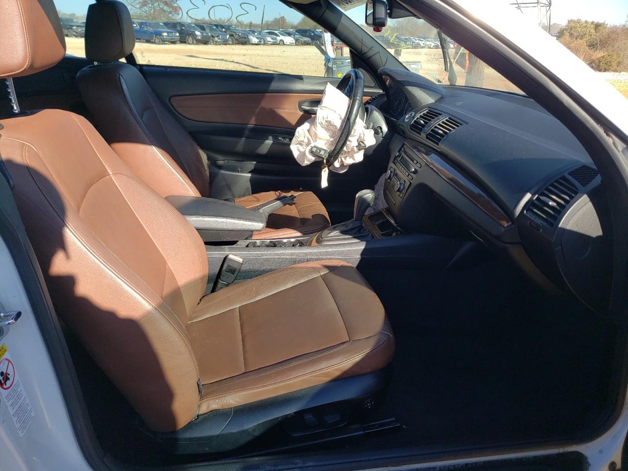 Photo 5 from auction – 2009 BMW 128 I with VIN WBAUL73509VJ75337