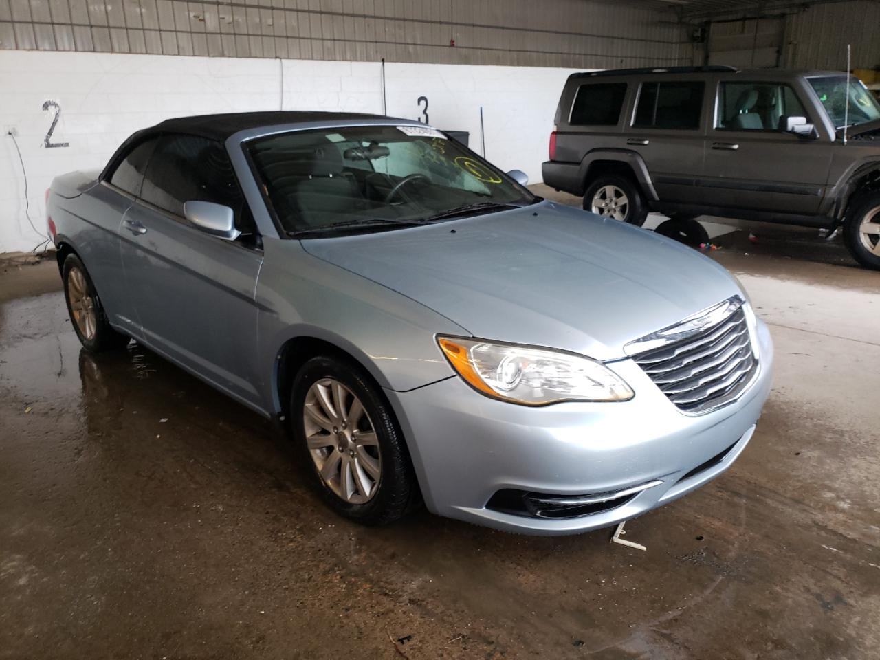 CHRYSLER 200 TOURIN 2012 with VIN 1C3BCBEB9CN191032 - Photo from auction