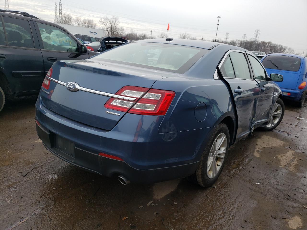 Photo 4 from auction – 2018 FORD TAURUS SE with VIN 1FAHP2D86JG102377