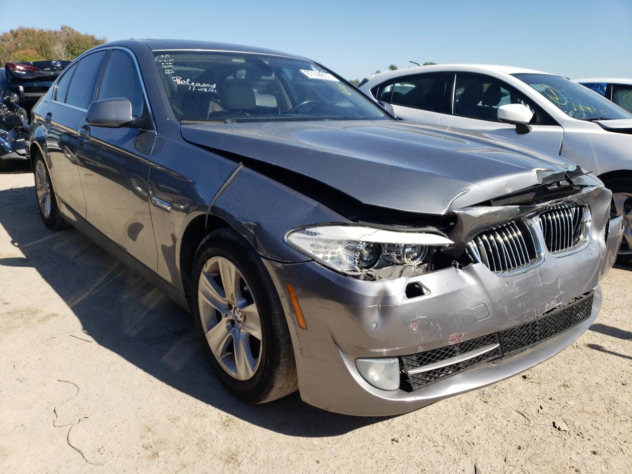 BMW 528 I 2012 with VIN WBAXG5C58CDW24220 - Photo from auction