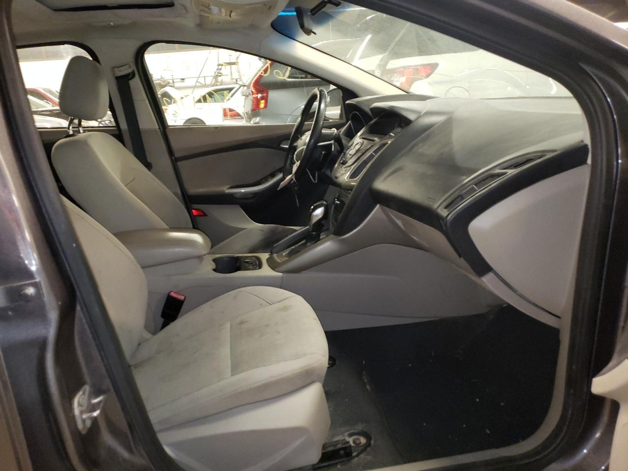 Photo 5 from auction – 2012 FORD FOCUS SEL with VIN 1FAHP3M23CL260980