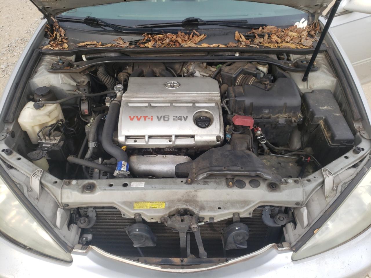 Photo 7 from auction – 2004 TOYOTA CAMRY LE with VIN 4T1BF32K54U570626