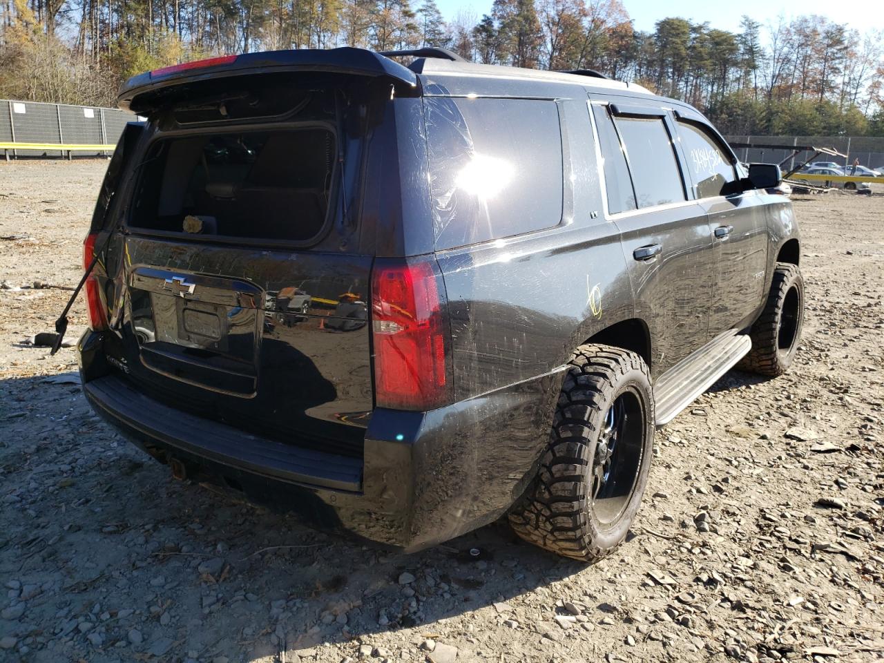 Photo 4 from auction – 2016 CHEVROLET TAHOE K150 with VIN 1GNSKBKC2GR169598