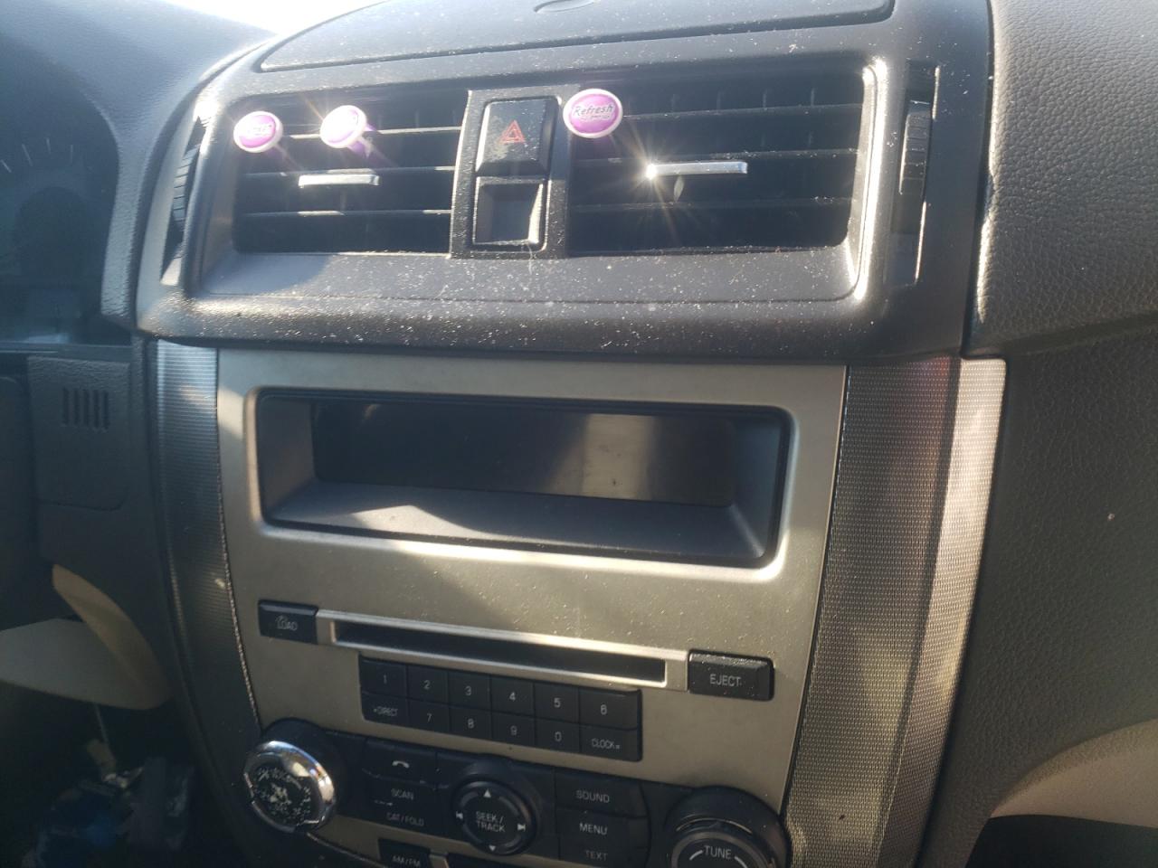 Photo 9 from auction – 2011 FORD FUSION SEL with VIN 3FAHP0JA4BR214164