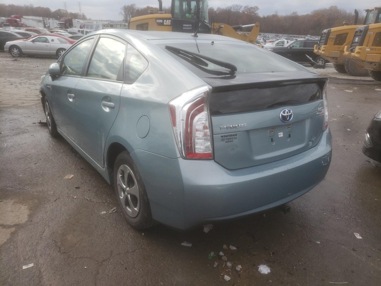Photo 3 from auction – 2012 TOYOTA PRIUS with VIN JTDKN3DU0C1585881