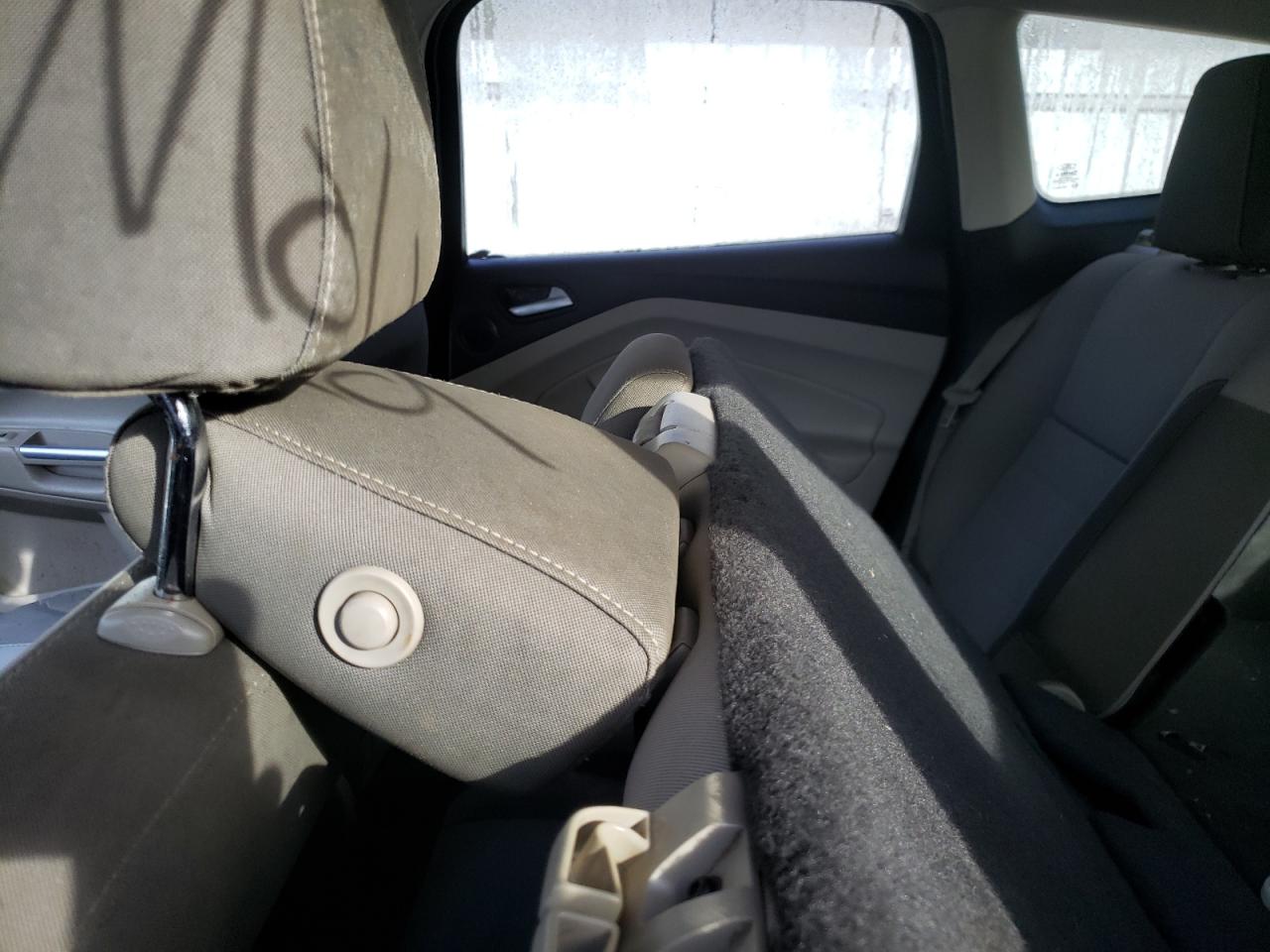 Photo 6 from auction – 2014 FORD ESCAPE SE with VIN 1FMCU0GX3EUD22227