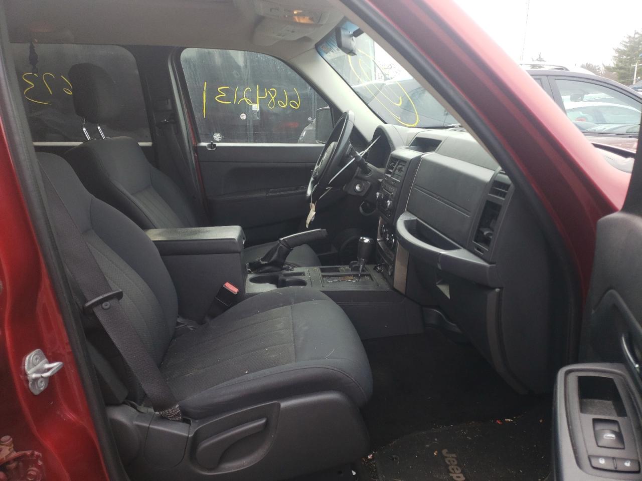 Photo 5 from auction – 2011 JEEP LIBERTY SP with VIN 1J4PN2GK4BW566563