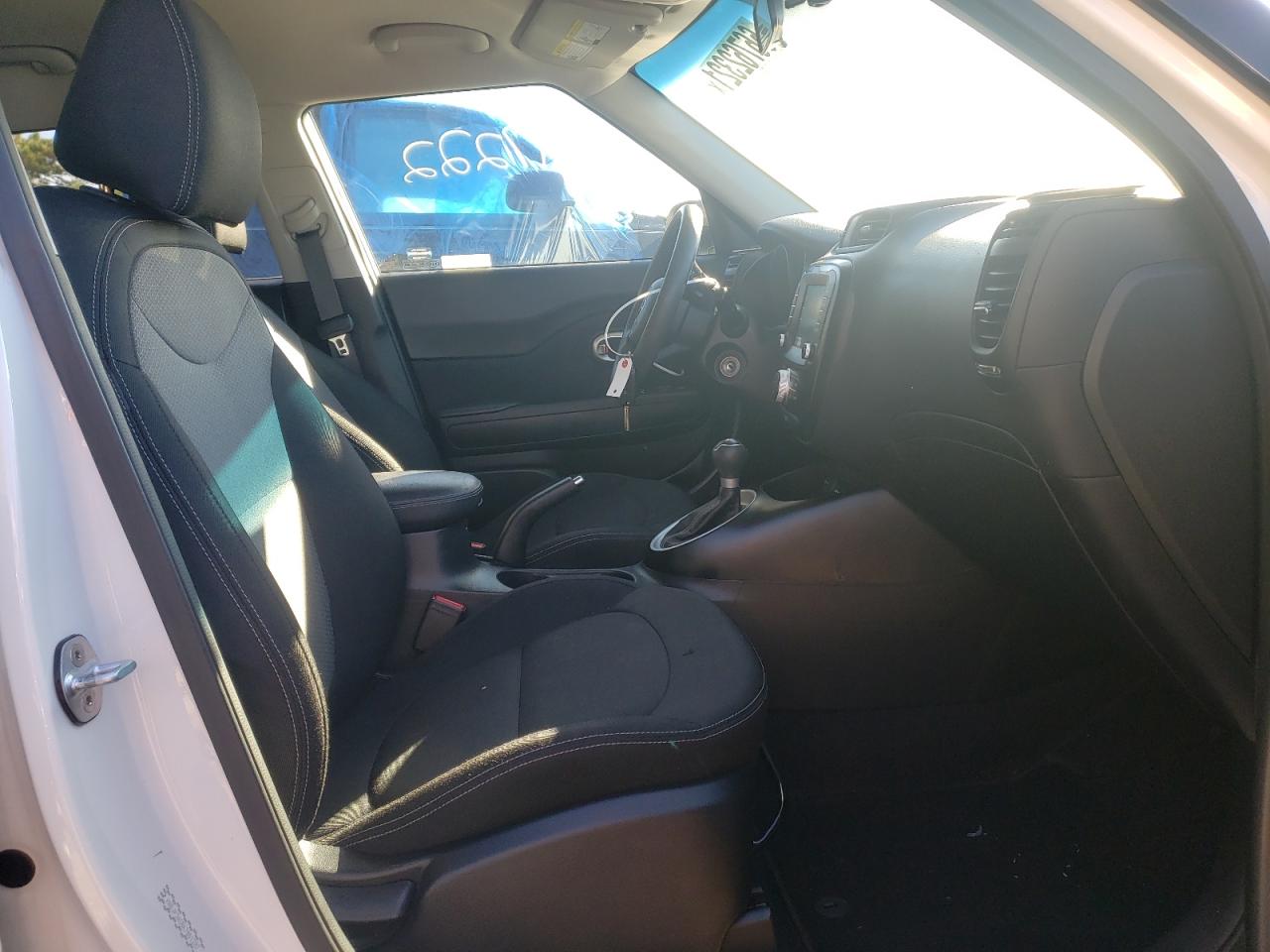 Photo 5 from auction – 2019 KIA SOUL + with VIN KNDJP3A58K7001287