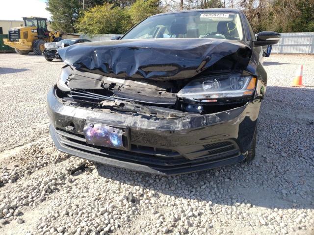 Photo 9 from auction – 2017 VOLKSWAGEN JETTA SE with VIN 3VWDB7AJ0HM259766