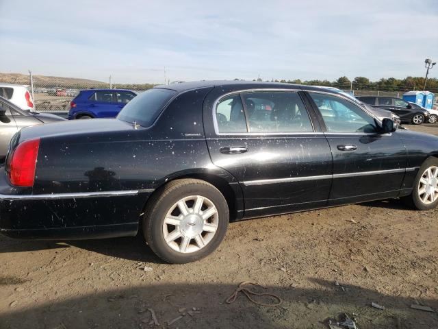 Photo 9 from auction – 2011 LINCOLN TOWN CAR with VIN 2LNBL8EV2BX762278