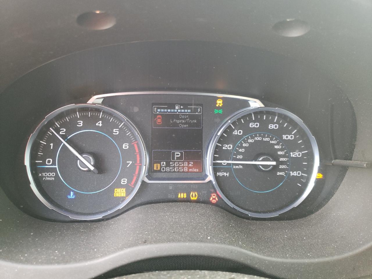 Photo 8 from auction – 2017 SUBARU FORESTER 2 with VIN JF2SJAJC5HH550779