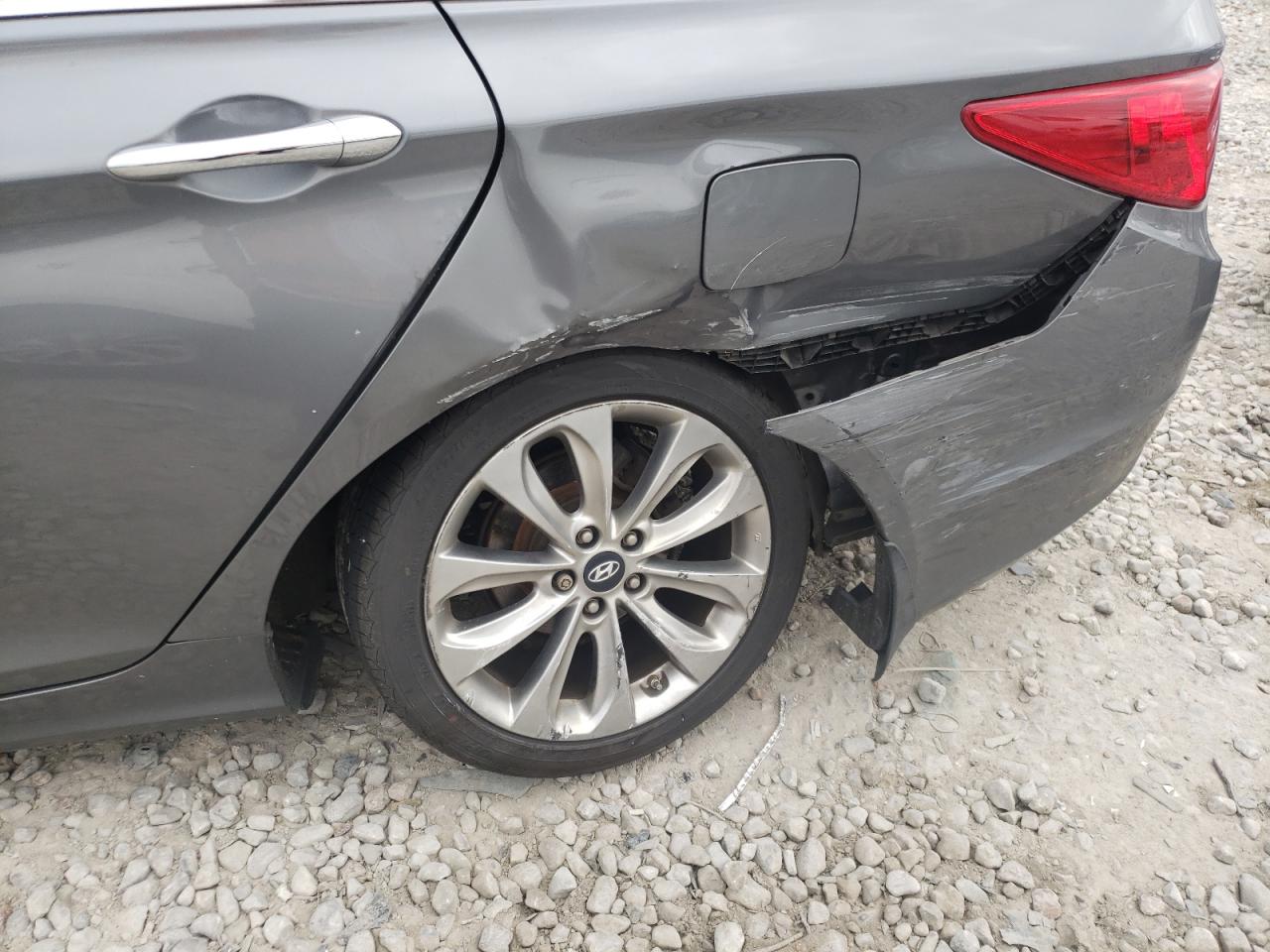 Photo 9 from auction – 2013 HYUNDAI SONATA SE with VIN 5NPEC4AC6DH623225