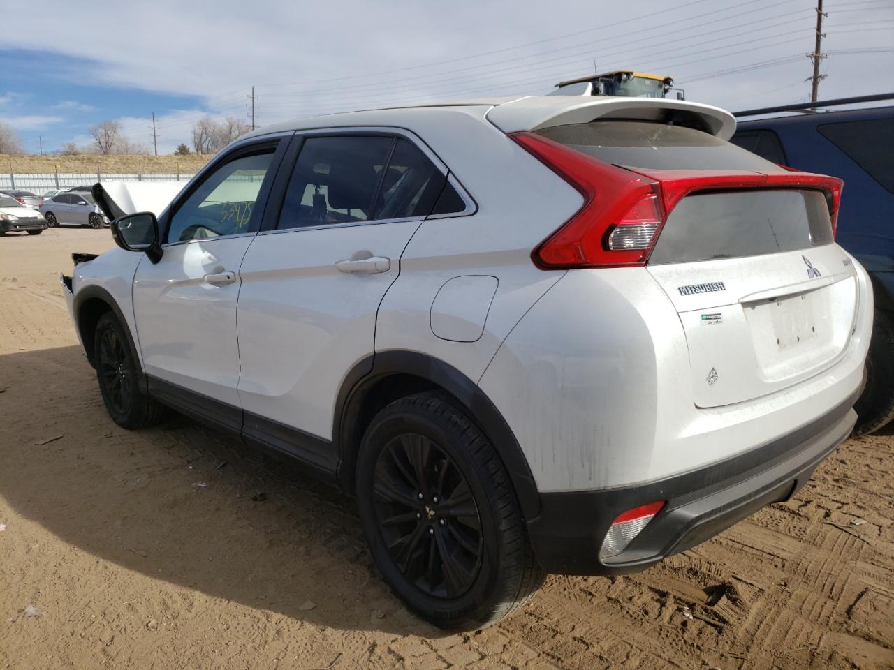 Photo 3 from auction – 2019 MITSUBISHI ECLIPSE CR with VIN JA4AT4AA3KZ024179