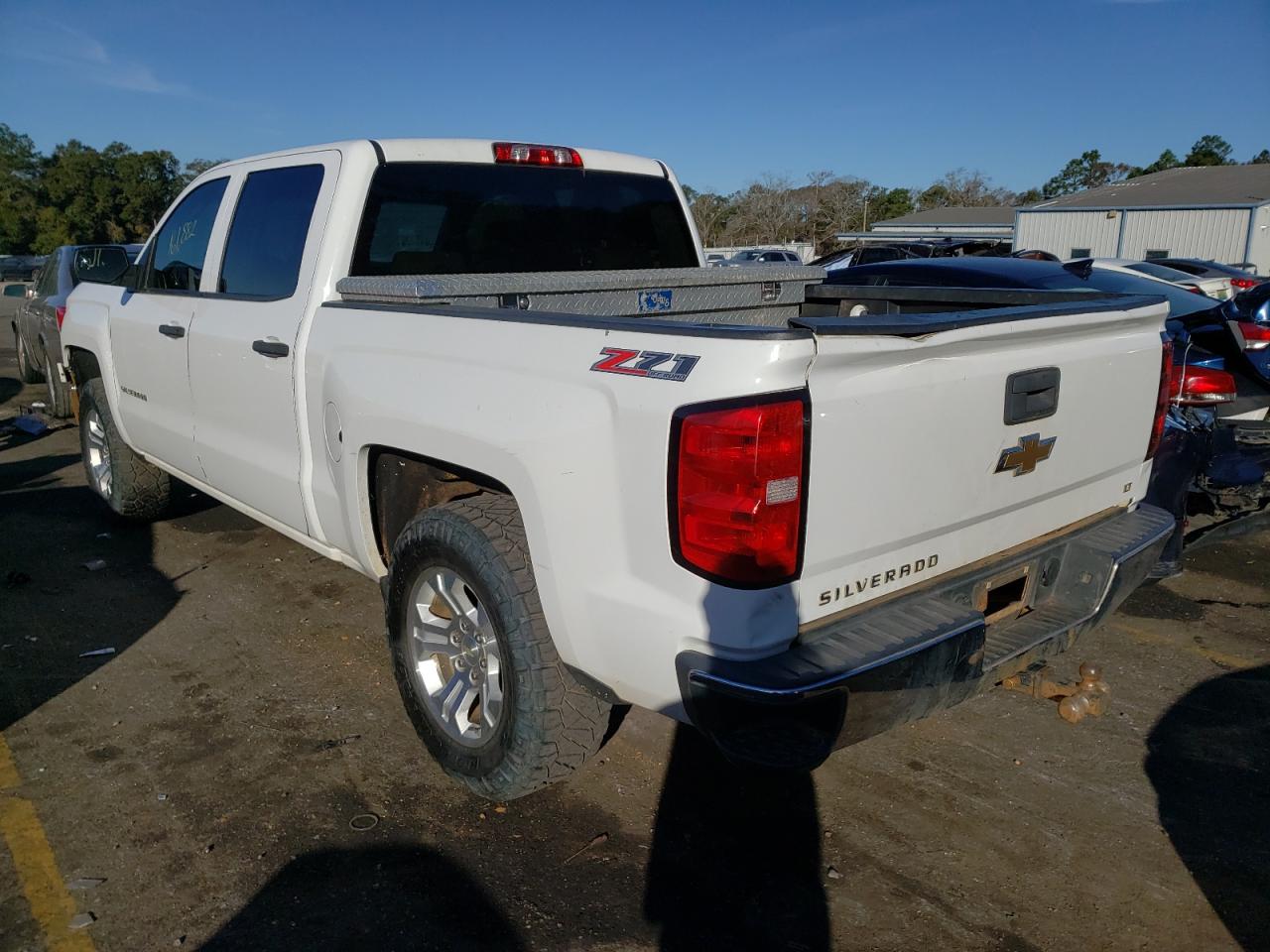 Photo 3 from auction – 2014 CHEVROLET SILVERADO with VIN 3GCUKREC2EG311757