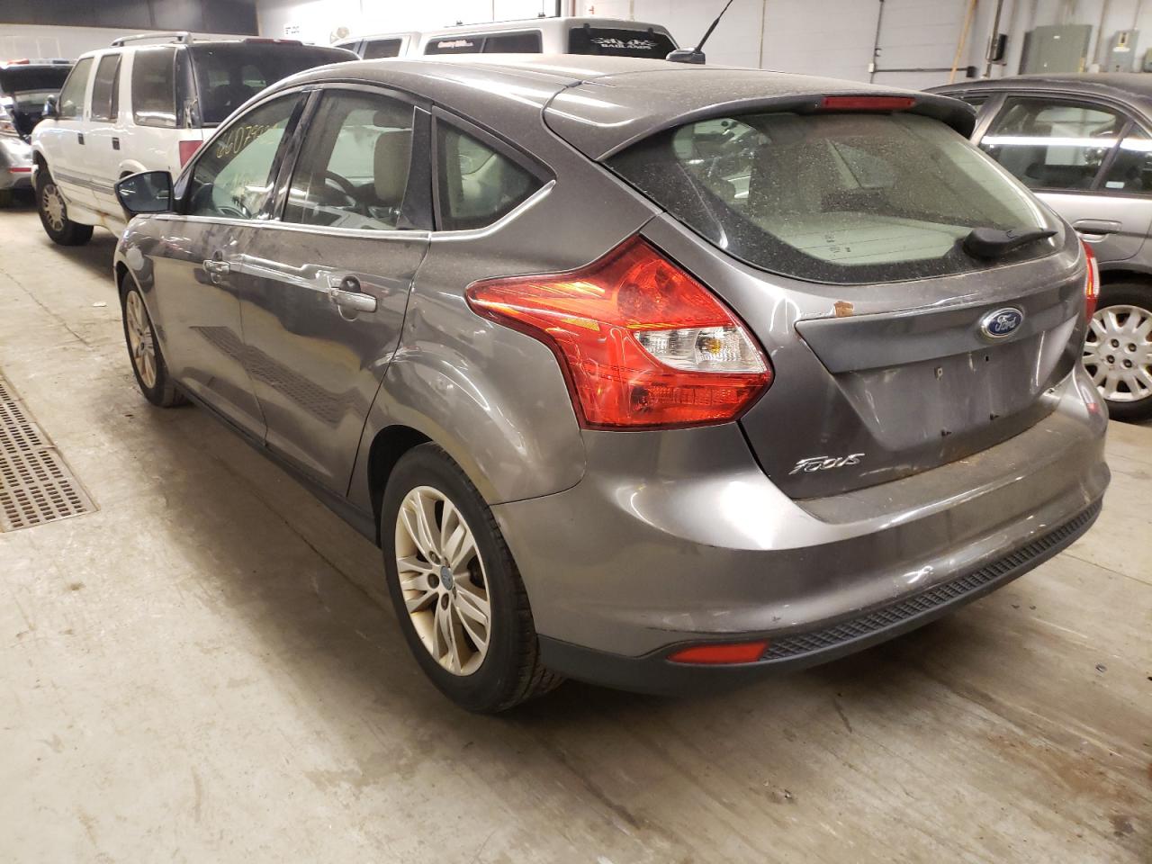 Фото 3 с аукциона – 2012 FORD FOCUS SEL с VIN 1FAHP3M23CL260980