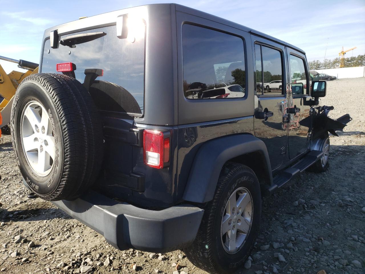 Photo 4 from auction – 2018 JEEP WRANGLER U with VIN 1C4BJWDG6JL859867
