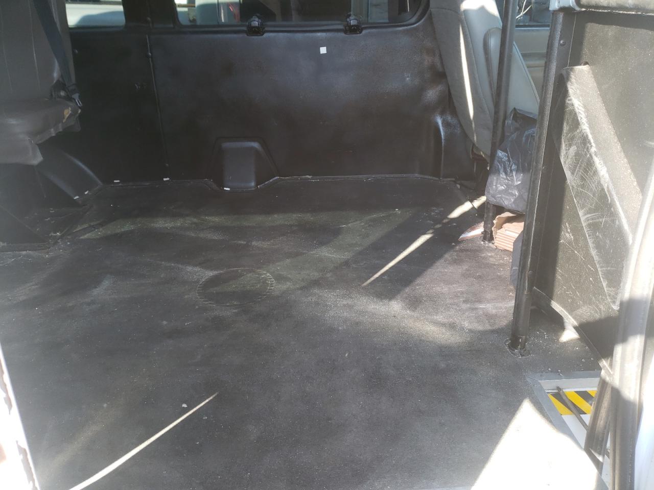 Photo 6 from auction – 2008 FORD ECONOLINE with VIN 1FT2S34L38DB16984