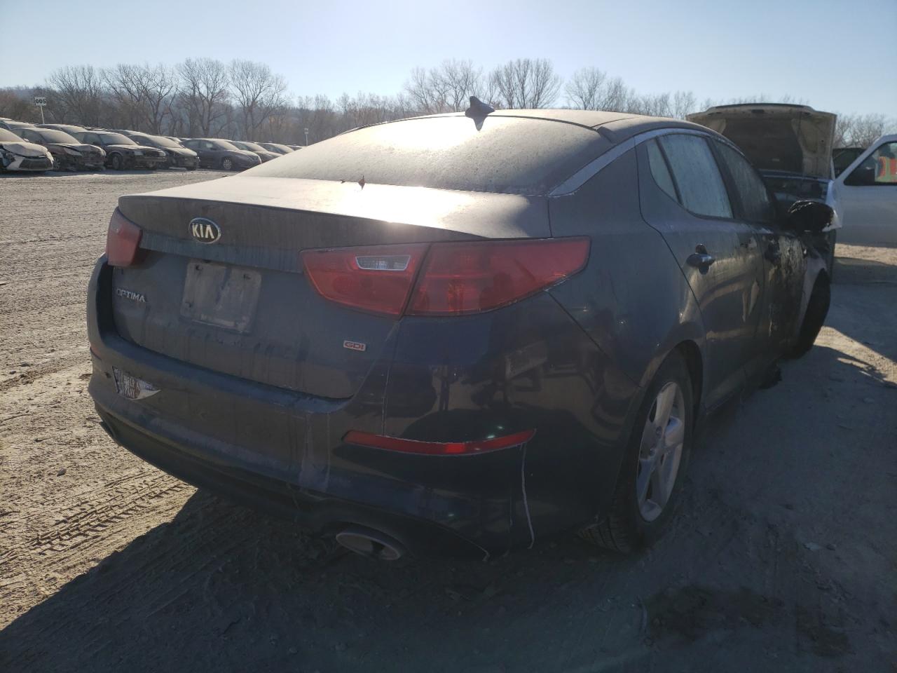 Photo 4 from auction – 2015 KIA OPTIMA LX with VIN KNAGM4A71F5557353