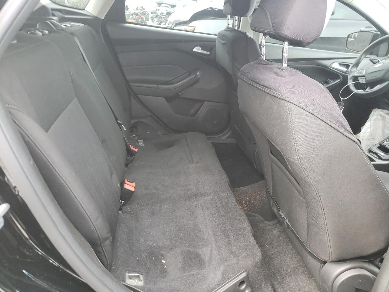 Photo 6 from auction – 2017 FORD FOCUS SEL with VIN 1FADP3M26HL248098