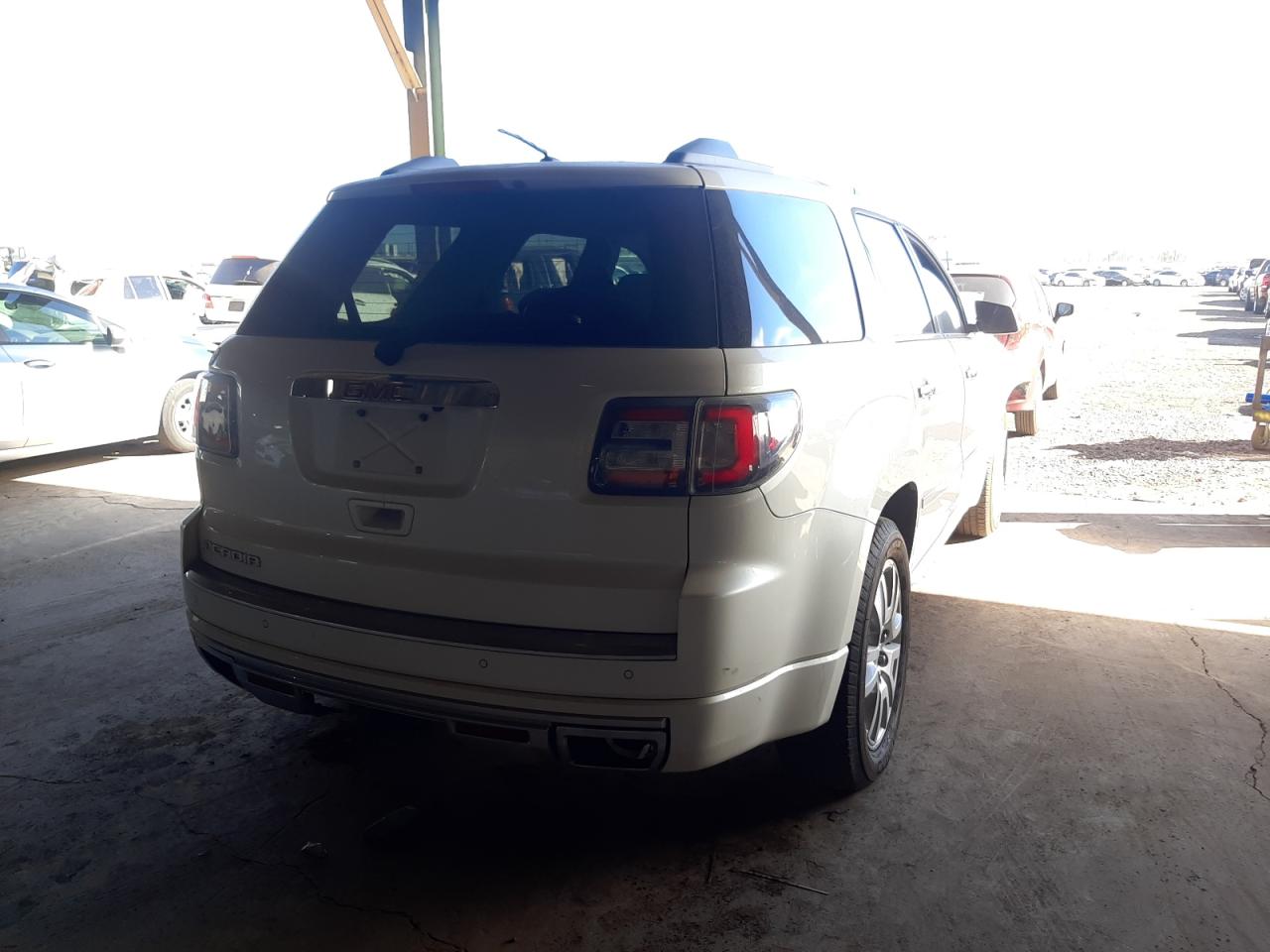 Photo 4 from auction – 2015 GMC ACADIA DEN with VIN 1GKKRTKD7FJ254649