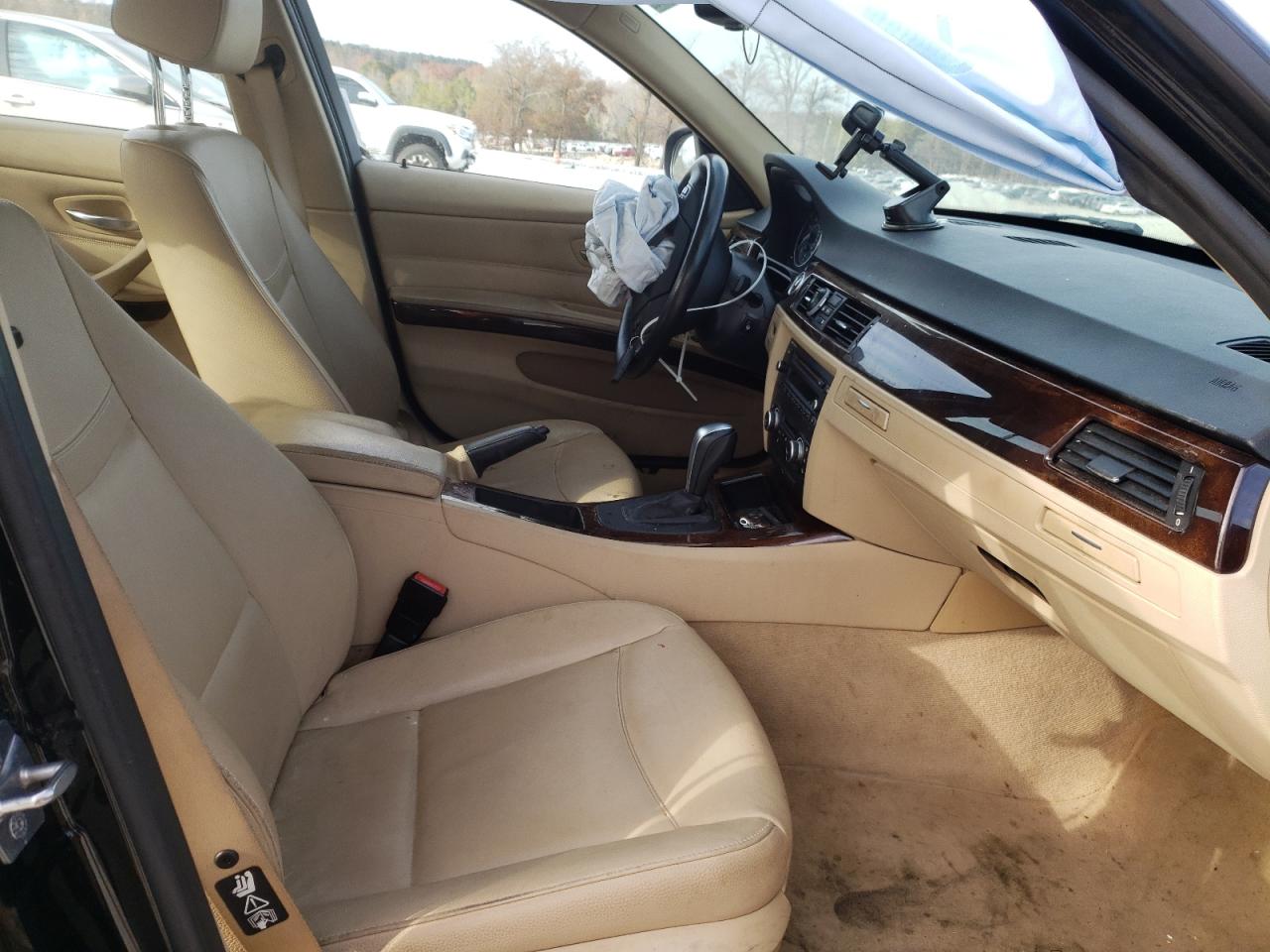 Photo 5 from auction – 2011 BMW 328 XI SUL with VIN WBAPK5C53BA994246