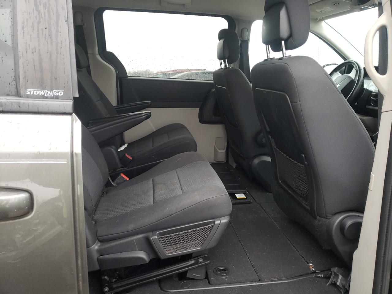 Фото 6 с аукциона – 2010 DODGE GRAND CARA с VIN 2D4RN5D17AR272905