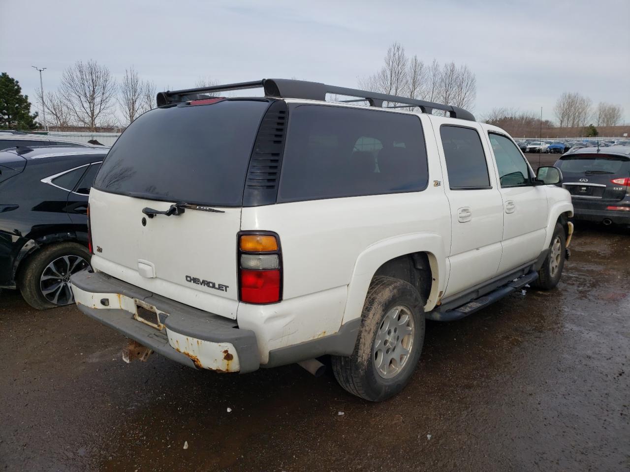 Photo 4 from auction – 2004 CHEVROLET SUBURBAN K with VIN 3GNFK16T64G250332