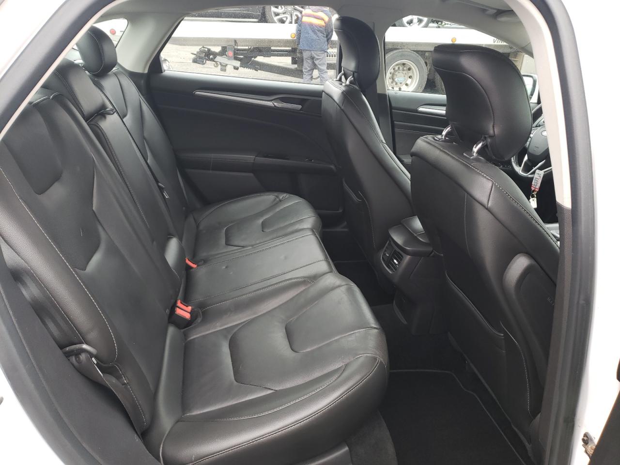 Photo 6 from auction – 2013 FORD FUSION TIT with VIN 3FA6P0D96DR182135