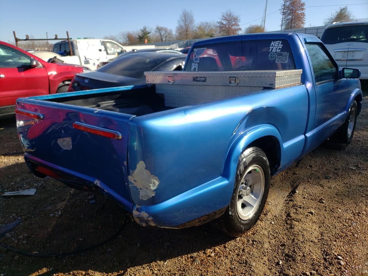 Photo 4 from auction – 2000 CHEVROLET S10 with VIN 1GCCS1458Y8284638