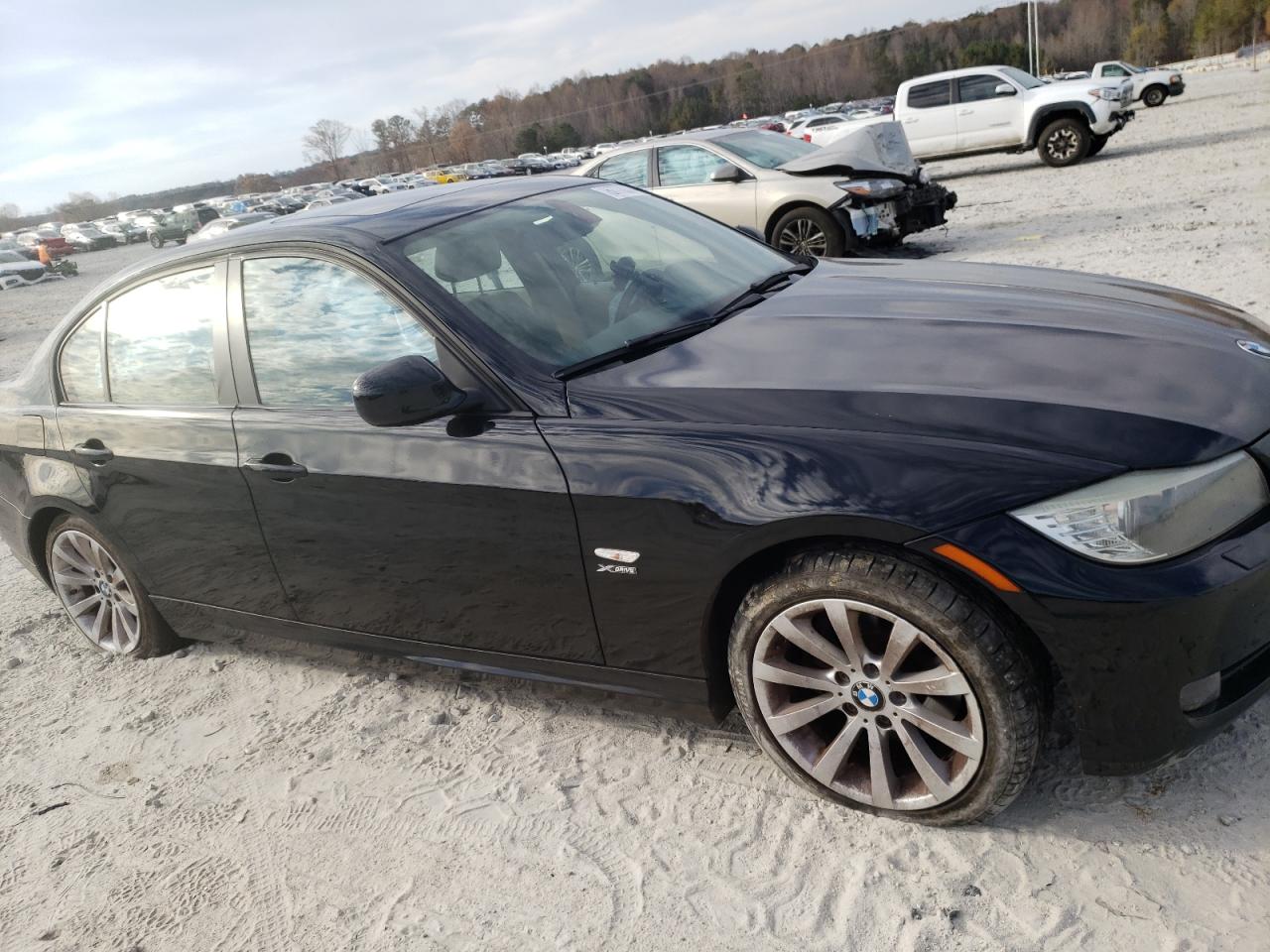 Photo 9 from auction – 2011 BMW 328 XI SUL with VIN WBAPK5C53BA994246