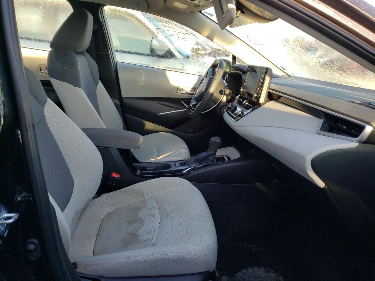 Photo 5 from auction – 2021 TOYOTA COROLLA L with VIN 5YFDPMAE1MP170894