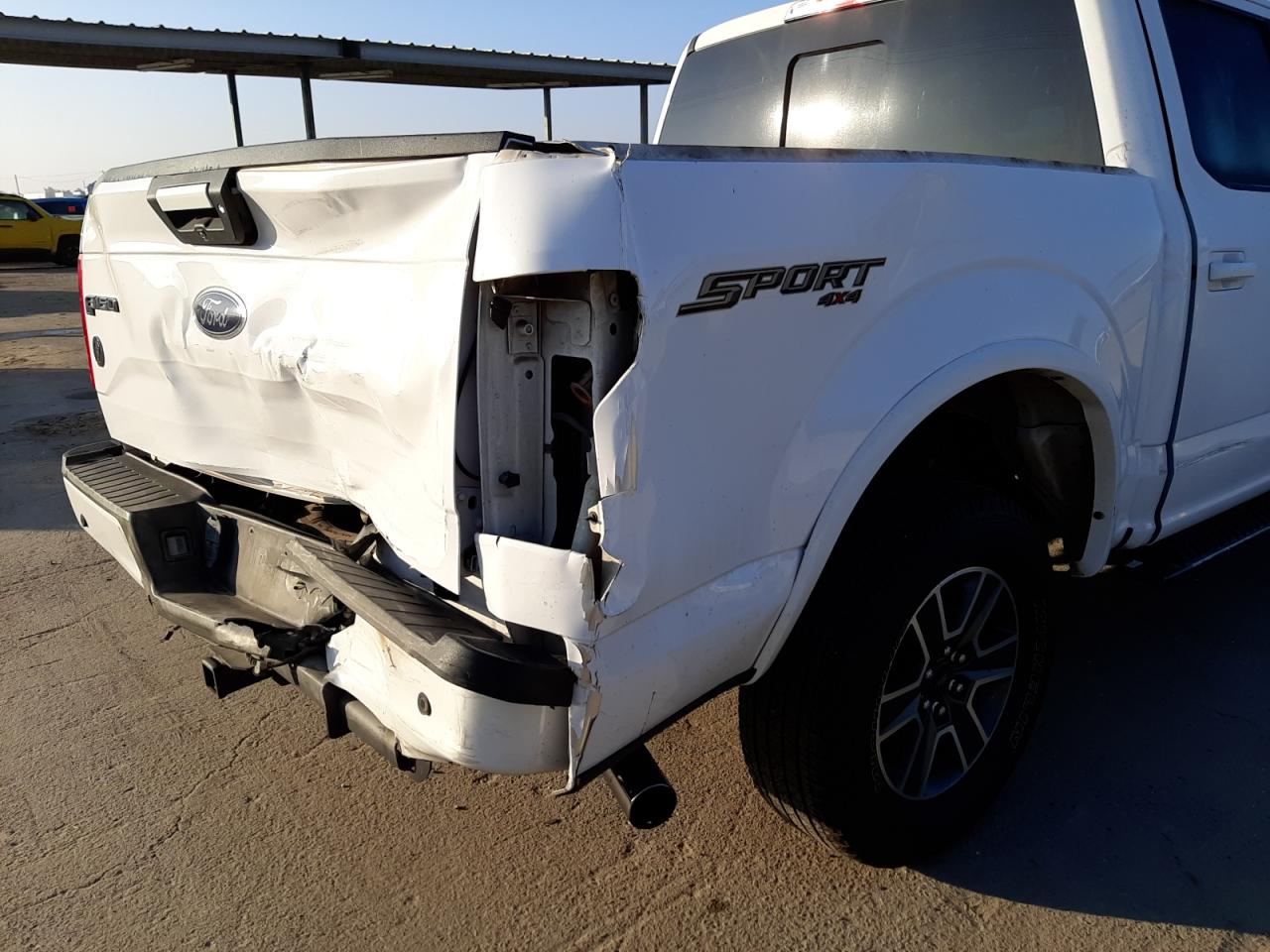Photo 9 from auction – 2016 FORD F150 SUPER with VIN 1FTEW1EP1GKF11361