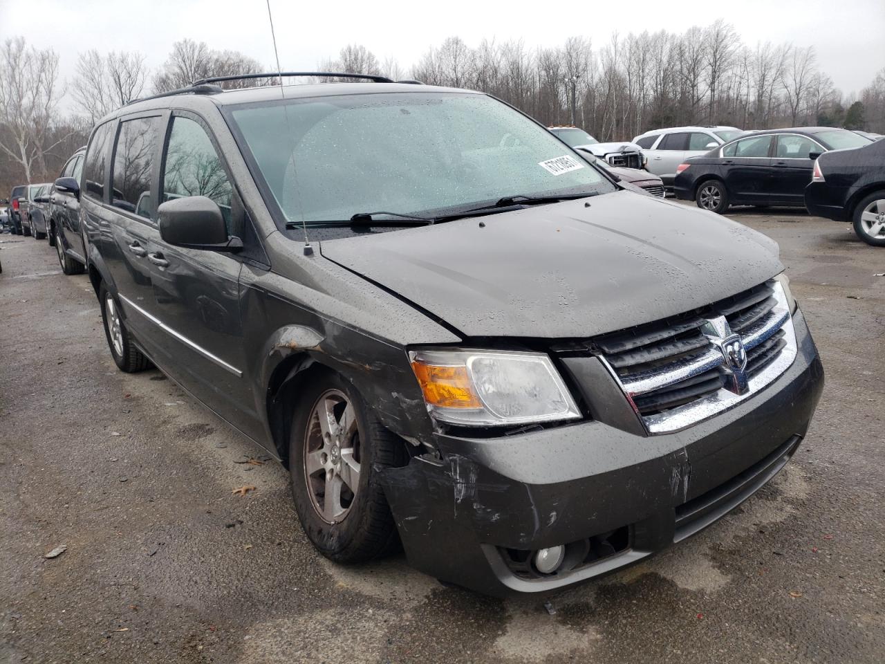 DODGE GRAND CARA 2010 with VIN 2D4RN5D17AR272905 - Photo from auction