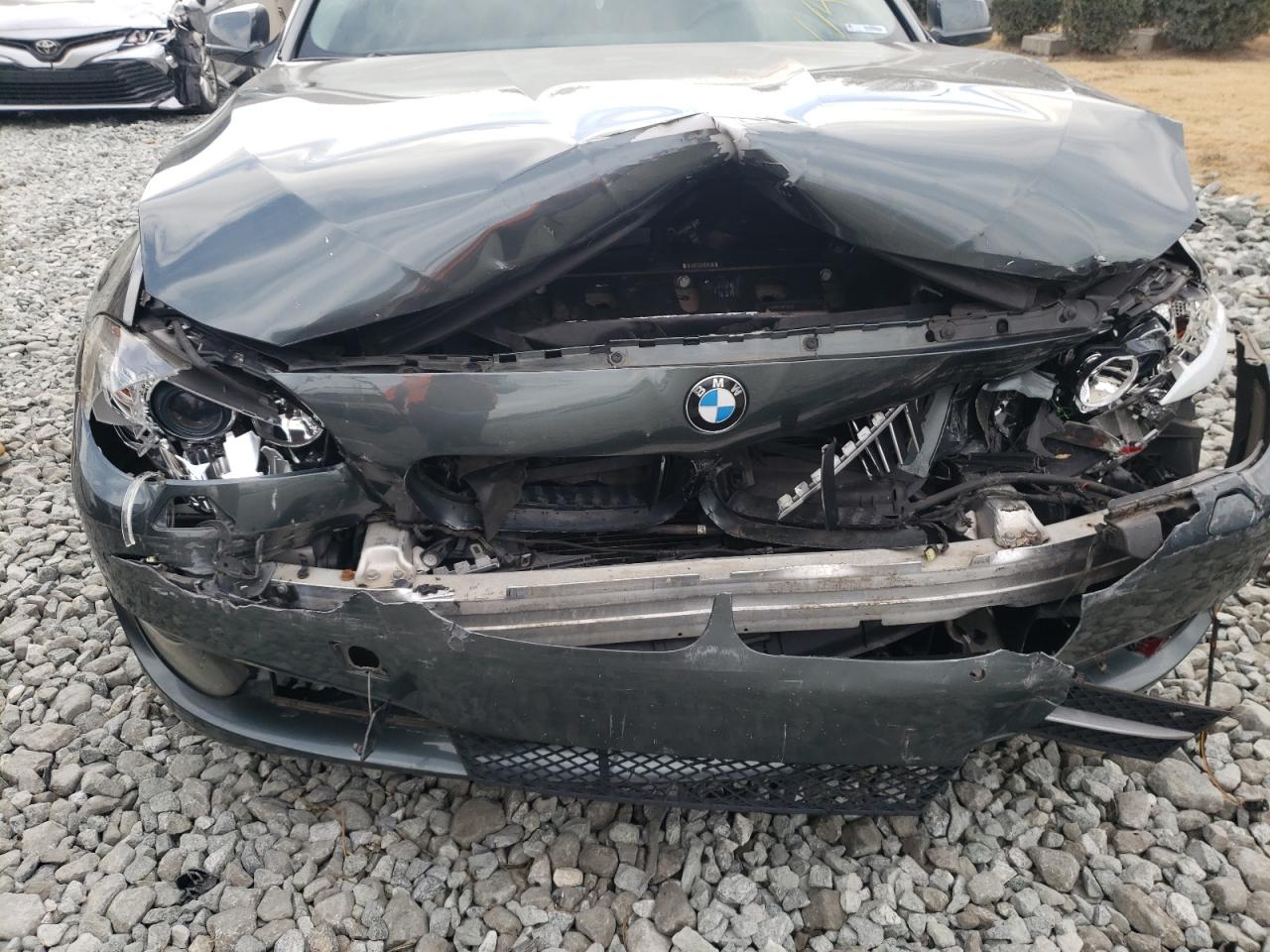 Photo 9 from auction – 2011 BMW 528 I with VIN WBAFR1C51BC747389