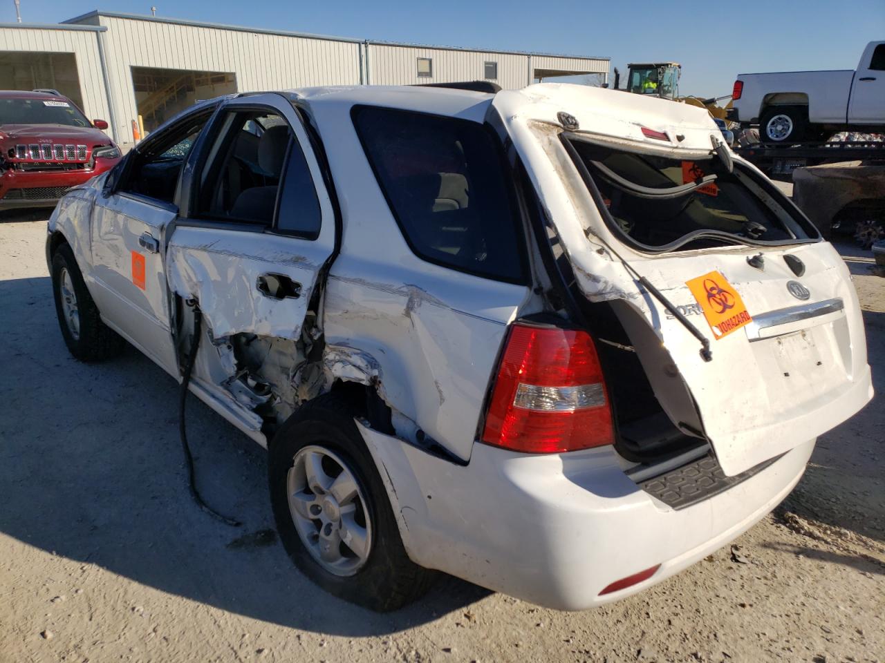 Photo 3 from auction – 2008 KIA SORENTO EX with VIN KNDJD735285829899