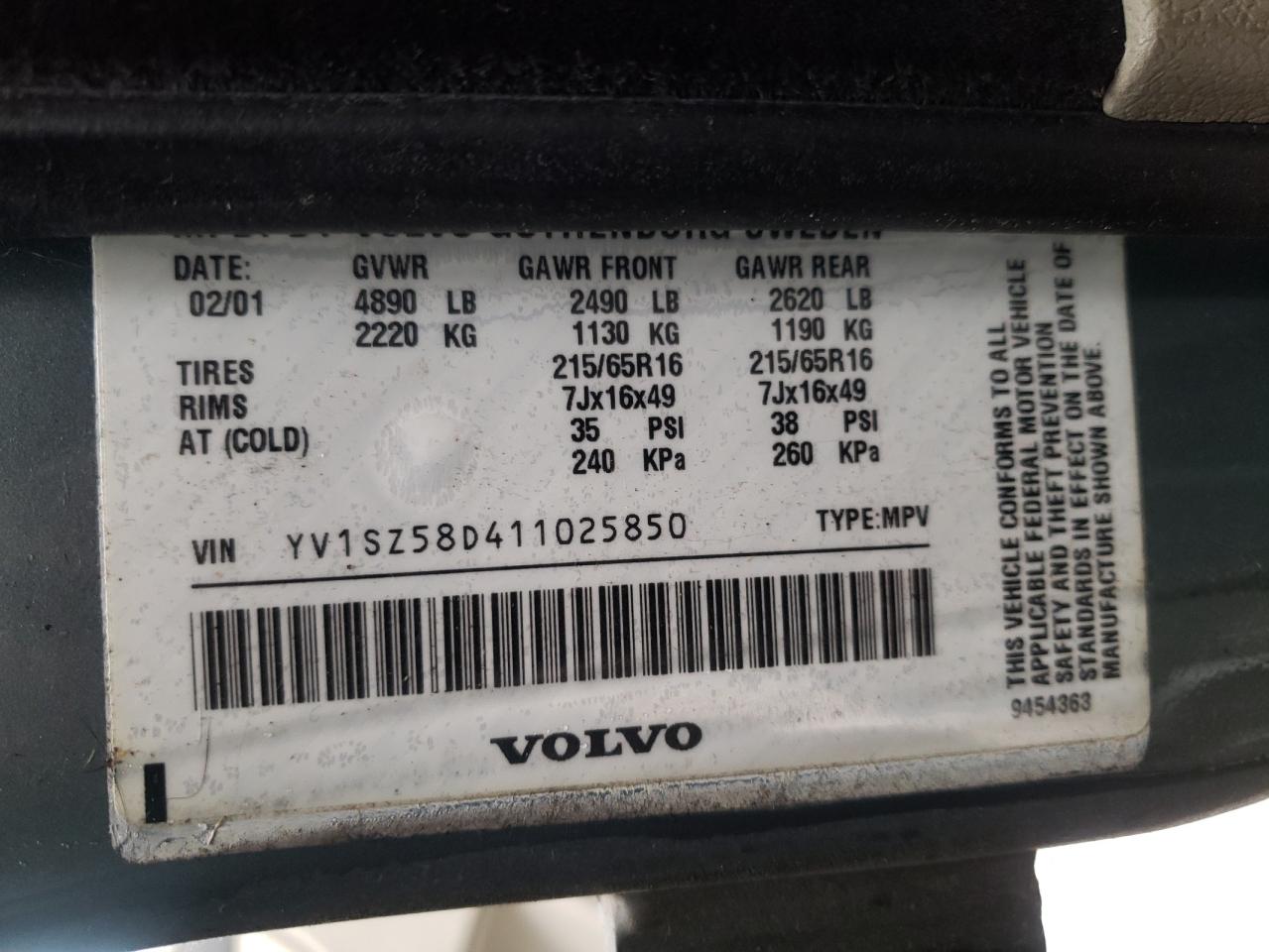 Photo 10 from auction – 2001 VOLVO V70 XC with VIN YV1SZ58D411025850