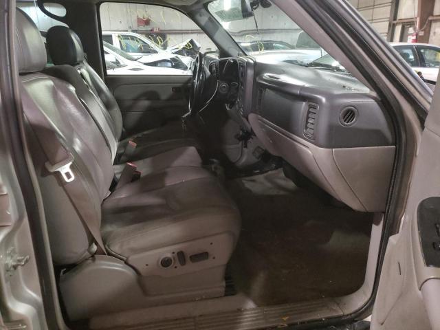 Photo 5 from auction – 2003 CHEVROLET SUBURBAN K with VIN 1GNFK16Z23J104785