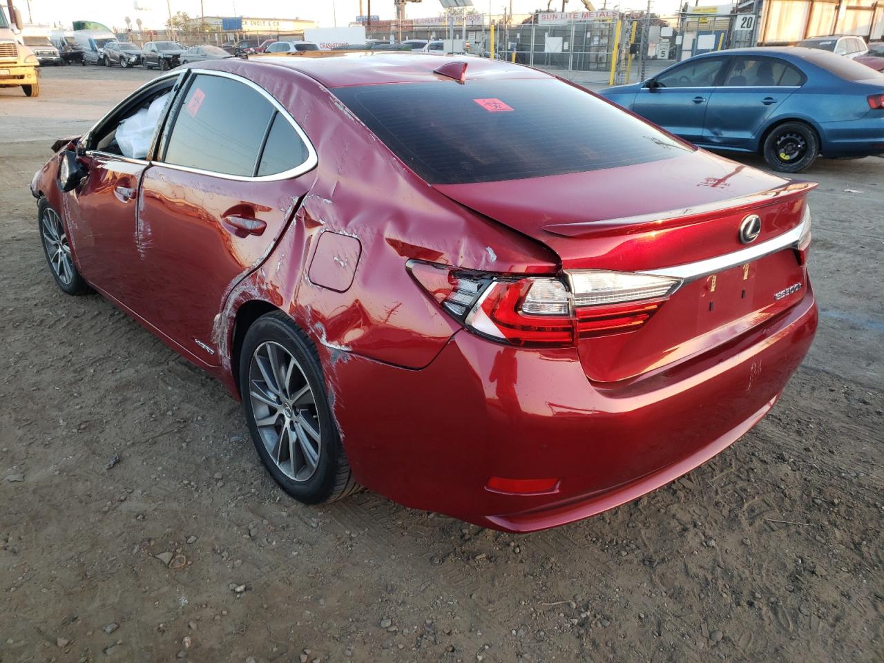 Photo 3 from auction – 2017 LEXUS ES 300H with VIN JTHBW1GG2H2150030