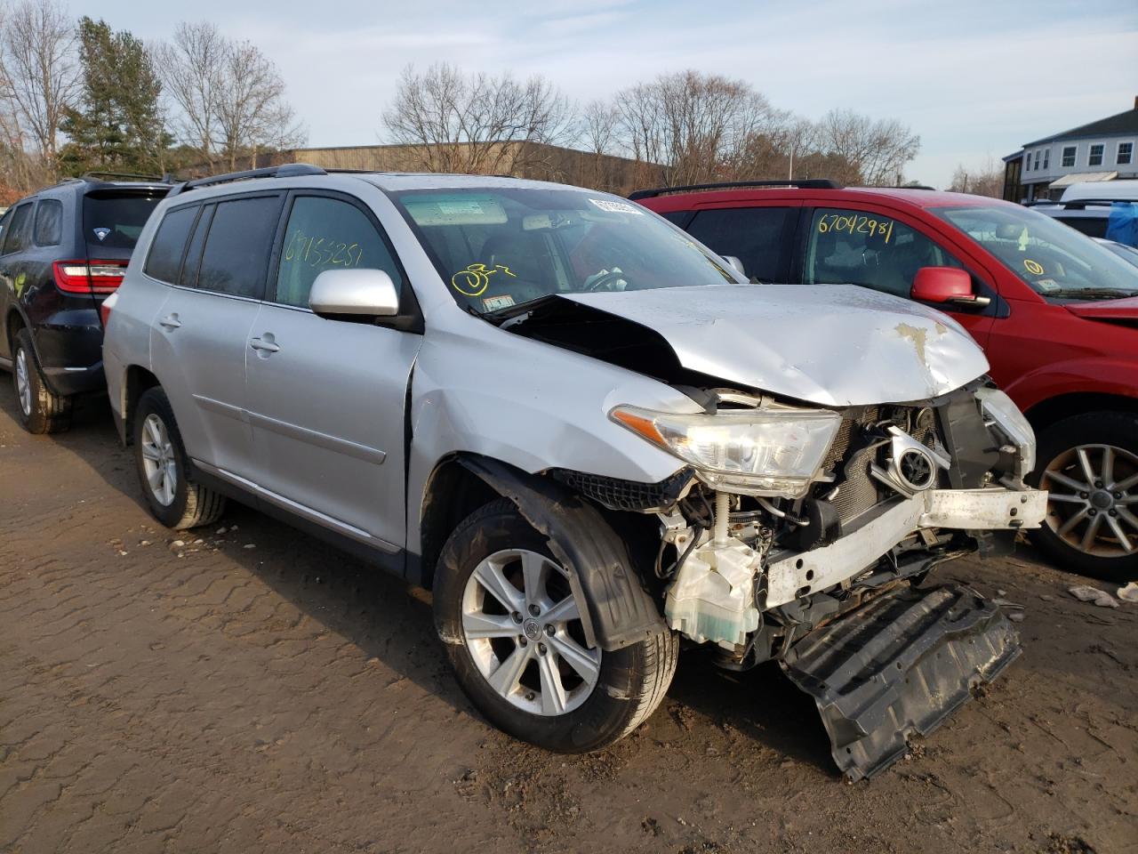 TOYOTA HIGHLANDER 2013 with VIN 5TDBK3EH7DS179577 - Photo from auction