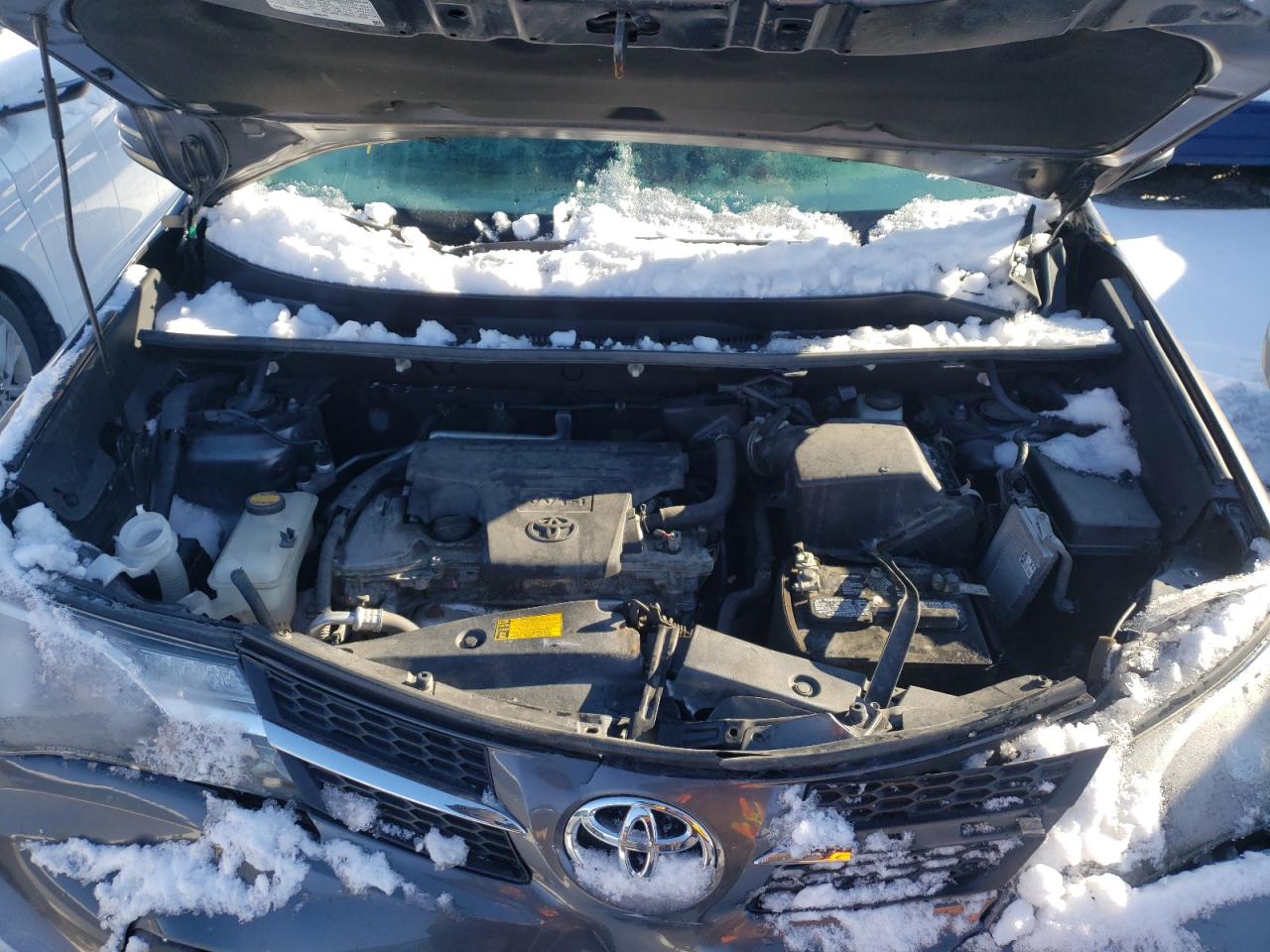 Photo 7 from auction – 2014 TOYOTA RAV4 XLE with VIN 2T3RFREV1EW183314