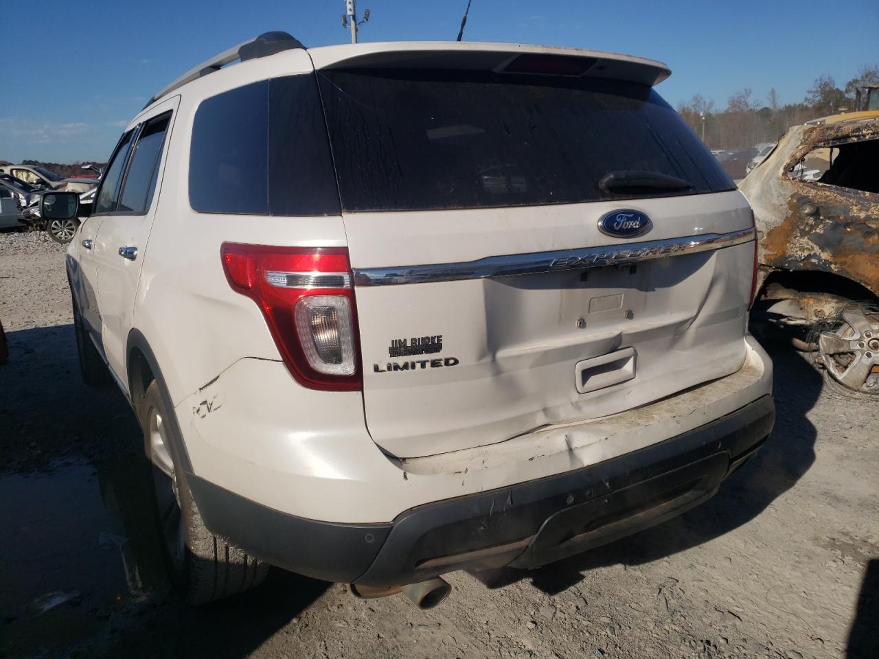 Photo 3 from auction – 2011 FORD EXPLORER L with VIN 1FMHK7F83BGA22390