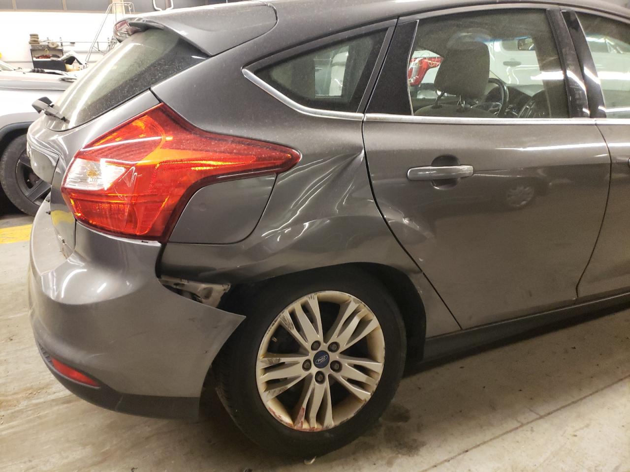Photo 9 from auction – 2012 FORD FOCUS SEL with VIN 1FAHP3M23CL260980