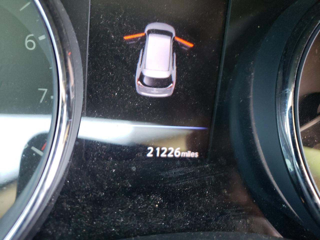 Photo 8 from auction – 2018 NISSAN ROGUE S with VIN 5N1AT2MT1JC774832