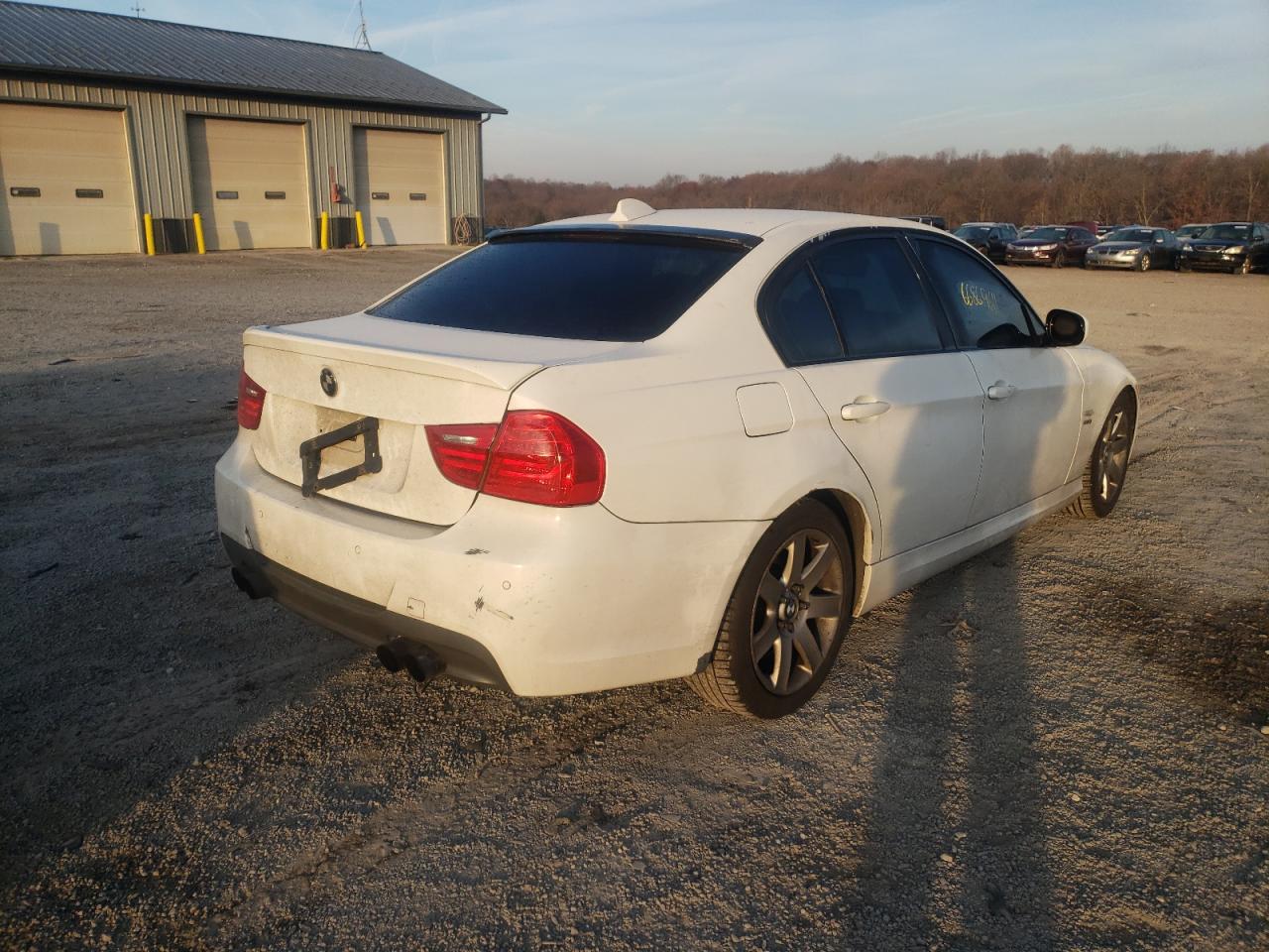 Photo 4 from auction – 2009 BMW 335 XI with VIN WBAPL33579A406280