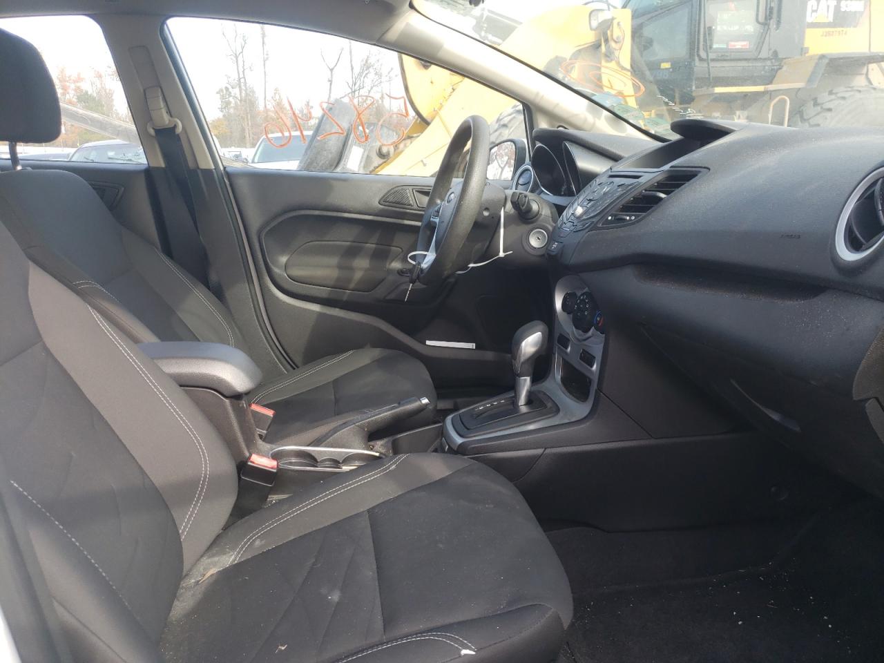Photo 5 from auction – 2018 FORD FIESTA SE with VIN 3FADP4EJ5JM105594