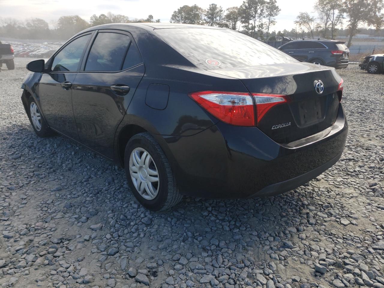 Photo 3 from auction – 2015 TOYOTA COROLLA L with VIN 5YFBURHE1FP220019