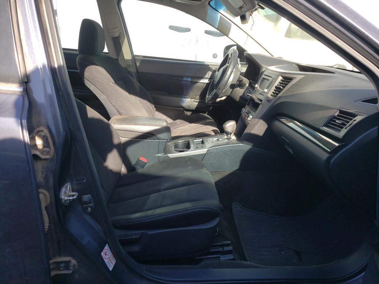 Photo 5 from auction – 2014 SUBARU LEGACY 2.5 with VIN 4S3BMCH6XE3002884